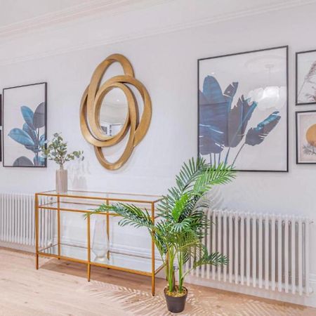 Royal Kensington In Cromwell Road Apartment ลอนดอน ภายนอก รูปภาพ