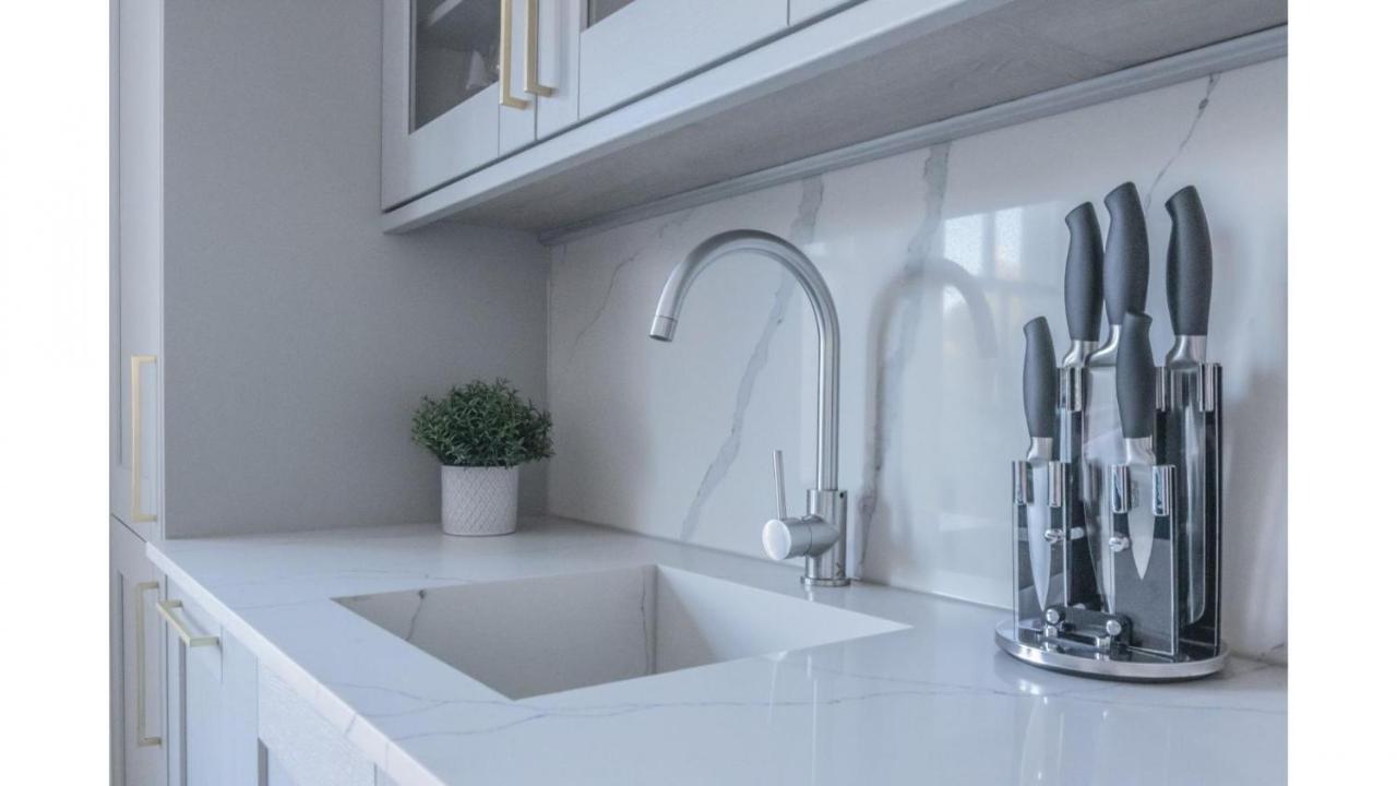 Royal Kensington In Cromwell Road Apartment ลอนดอน ภายนอก รูปภาพ
