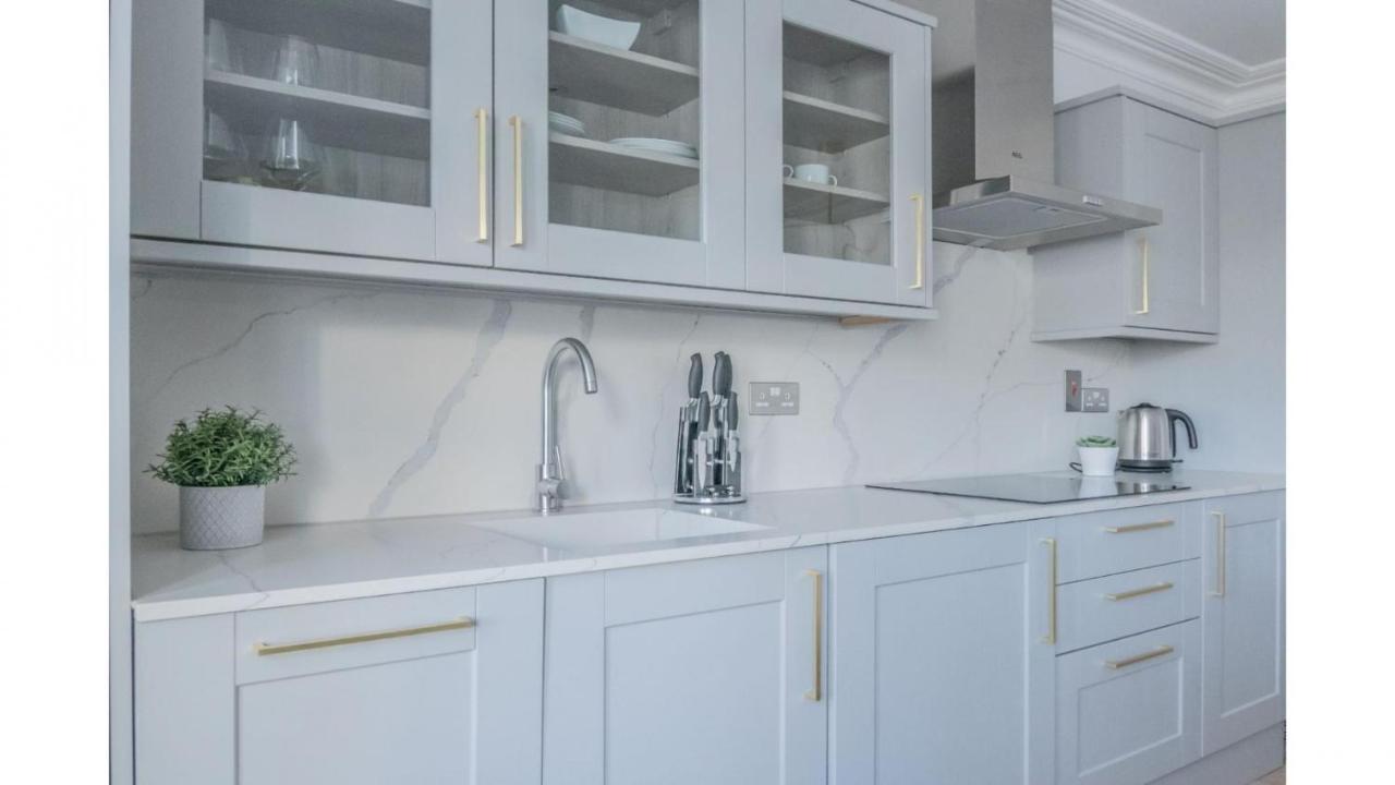 Royal Kensington In Cromwell Road Apartment ลอนดอน ภายนอก รูปภาพ