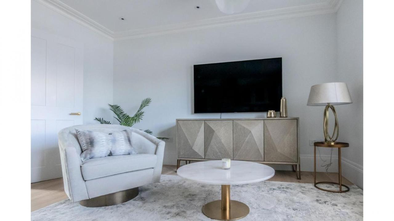Royal Kensington In Cromwell Road Apartment ลอนดอน ภายนอก รูปภาพ